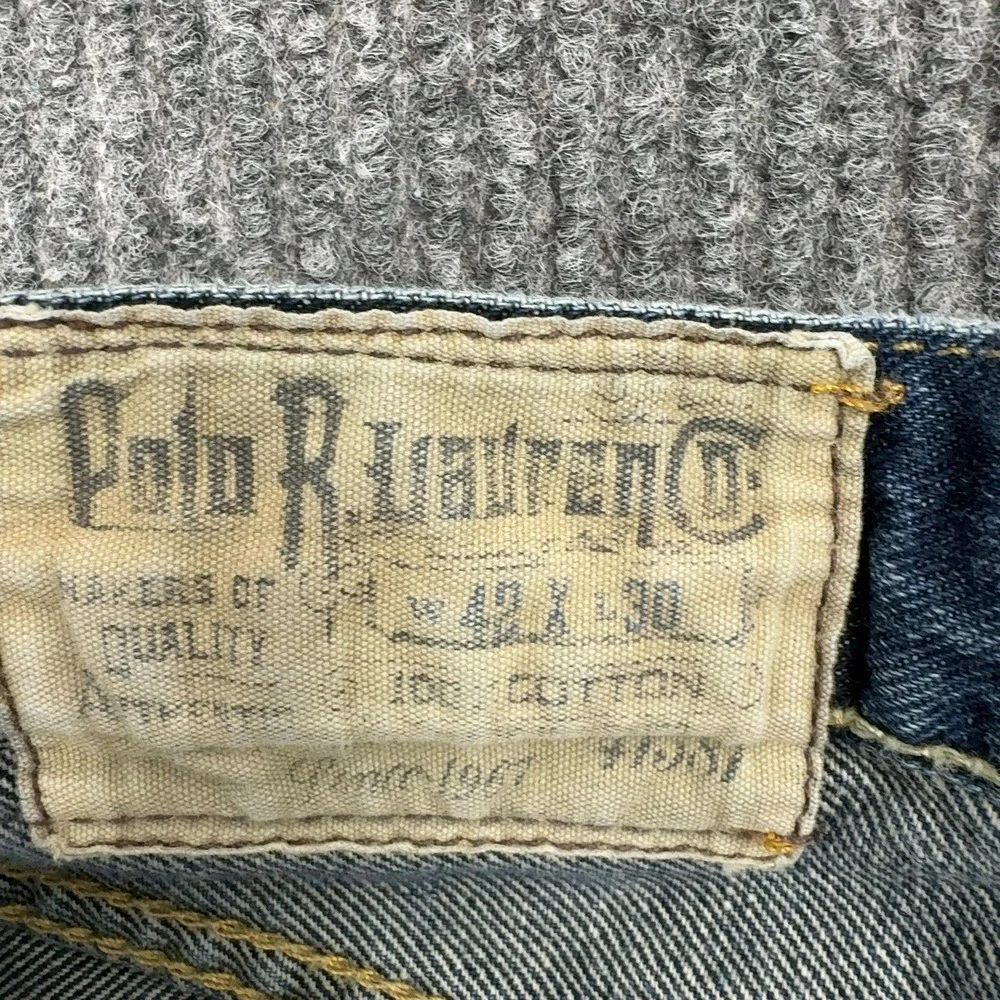 Polo Ralph Lauren waist flat